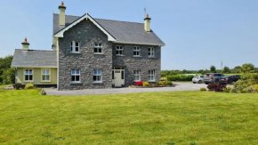 Whitethorn Lodge, Bed & Breakfast, Lackafinna